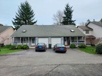 Building Photo - r124