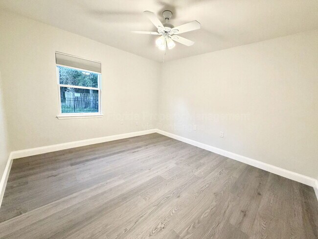 Building Photo - 1080 W Riviera Blvd