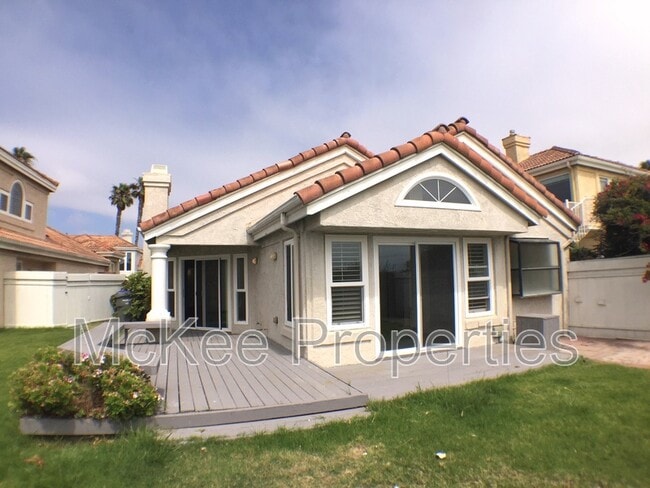 Building Photo - 18 S Cays Ct