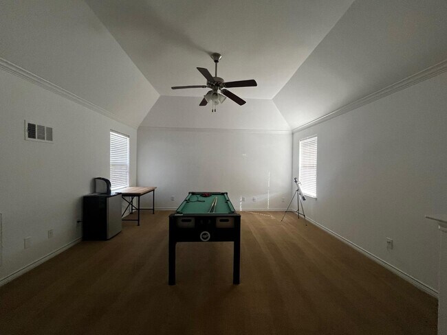 Building Photo - 1508 Pillar Bluff Way