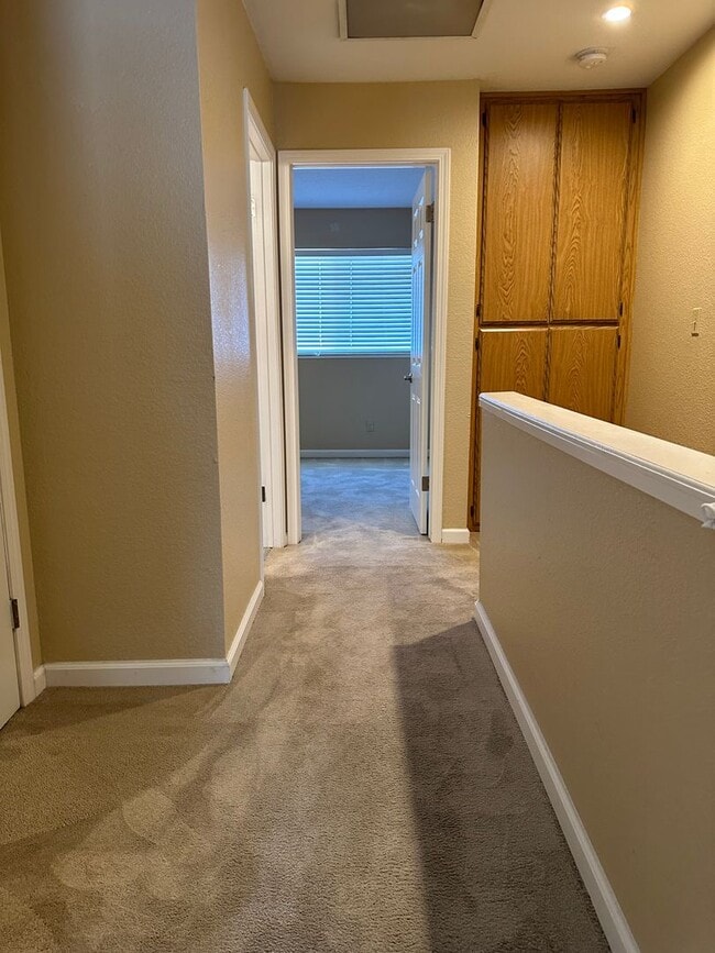 Building Photo - Stunning Condo in Turlock available for im...