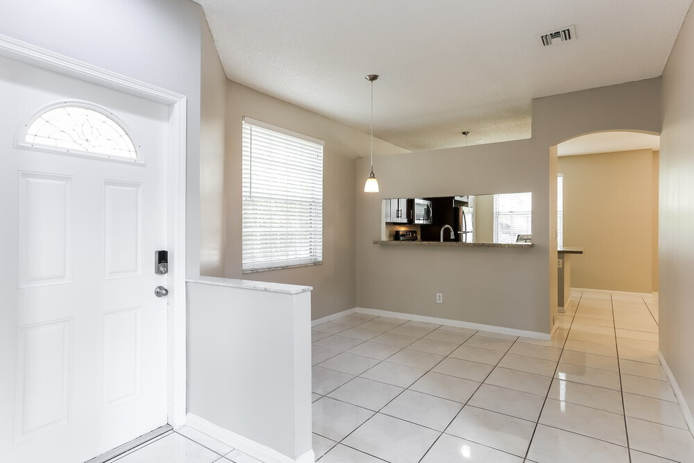 Building Photo - 15400 SW 51st Manor