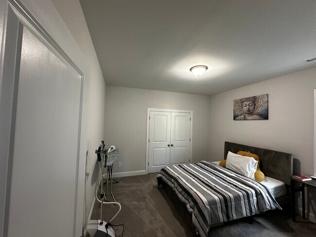 Building Photo - 6013 Balance Ct