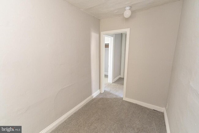Building Photo - 824 Park Ln