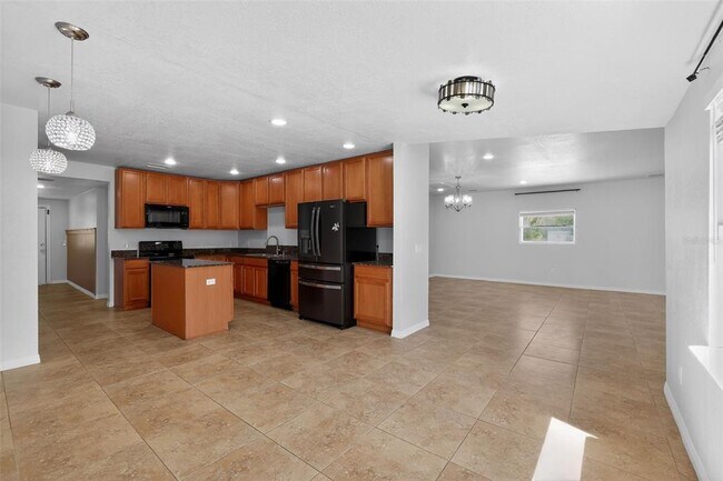 Building Photo - 3240 Apfel Rd