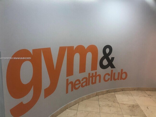 Building Photo - 1717 N Bayshore Dr