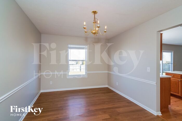 Building Photo - 694 Morgan Way