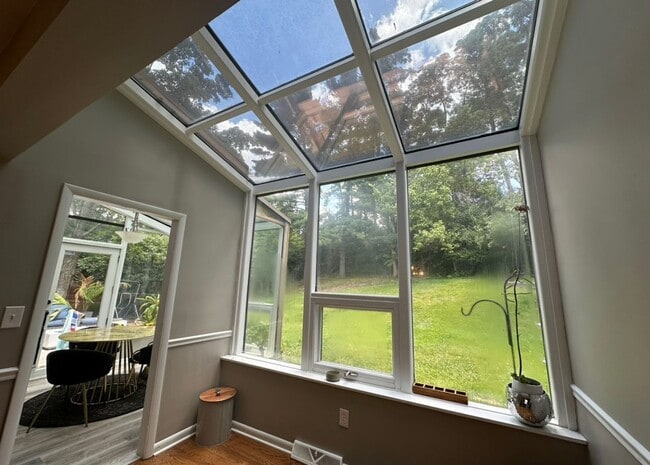 Building Photo - Spacious Single-Family Rental Home in Convenient Cincinnati Location