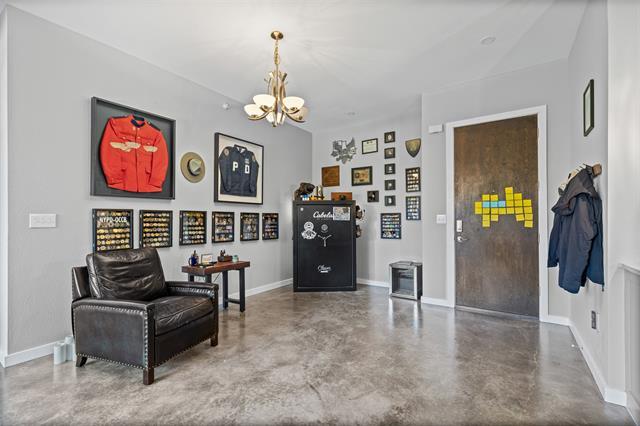 Building Photo - 2608 Museum Way