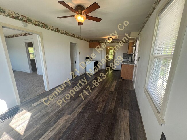 Building Photo - 2 BR, 1 Bath Home in Eastern School District