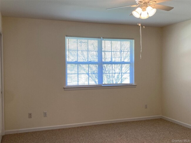 Building Photo - 7 Dominick Ct