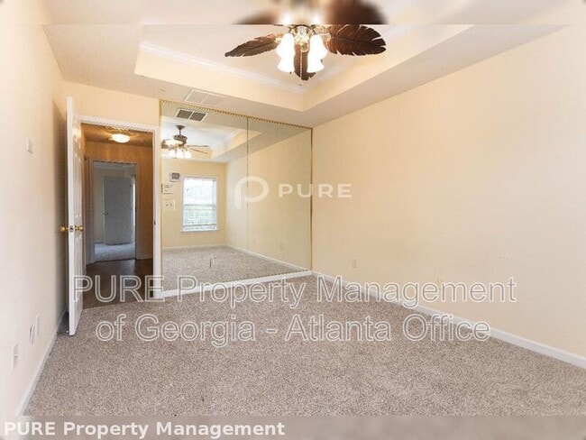 Building Photo - 1741 Highlands View Dr