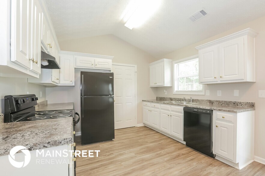 Building Photo - 75 Wynfield Dr