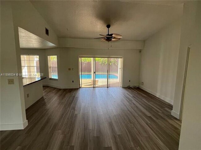 Building Photo - 15434 SW 168th Terrace