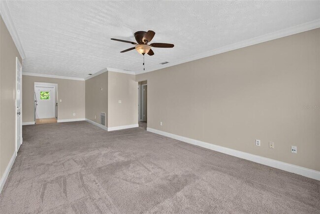 Building Photo - 5301 Hansel Ave