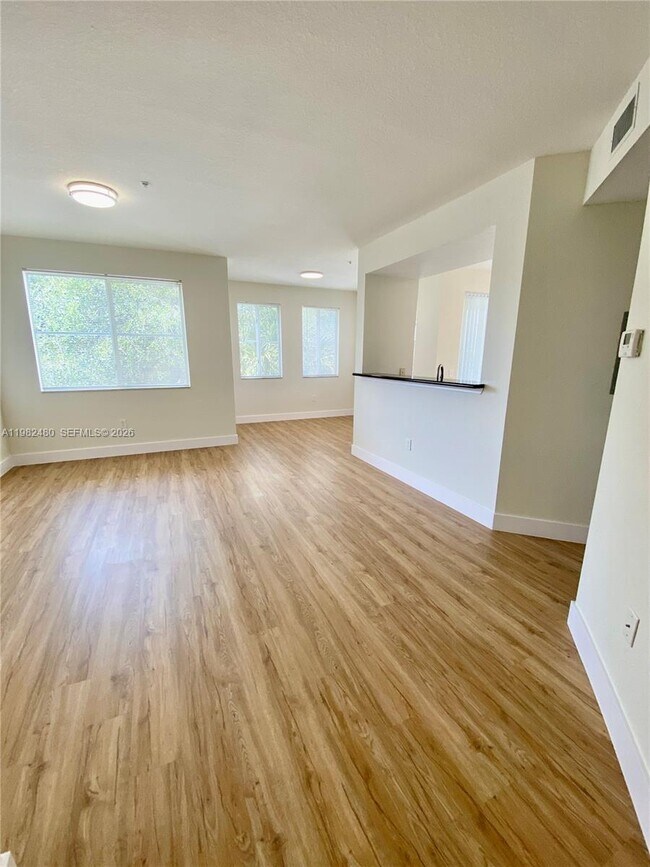 Building Photo - 11032 Legacy Dr