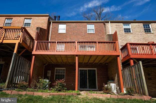 Building Photo - 8931 Park Forest Dr