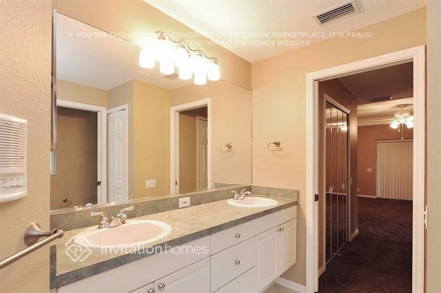 Building Photo - 5915 32nd St E