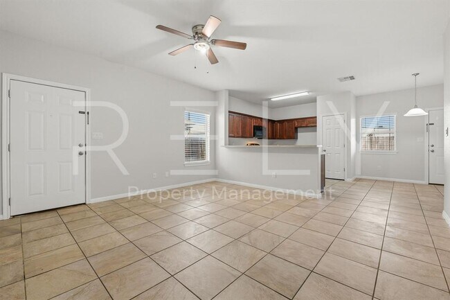 Building Photo - 412 Carl Shipp Dr