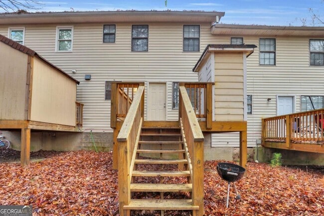 Building Photo - 3033 Parkside Ct