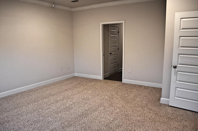 Building Photo - 108 Dusky Wy