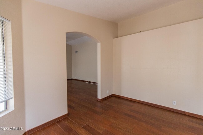 Building Photo - 15024 N 85th Dr