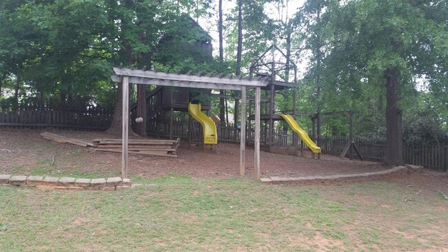 Building Photo - 123 Kingfisher Dr