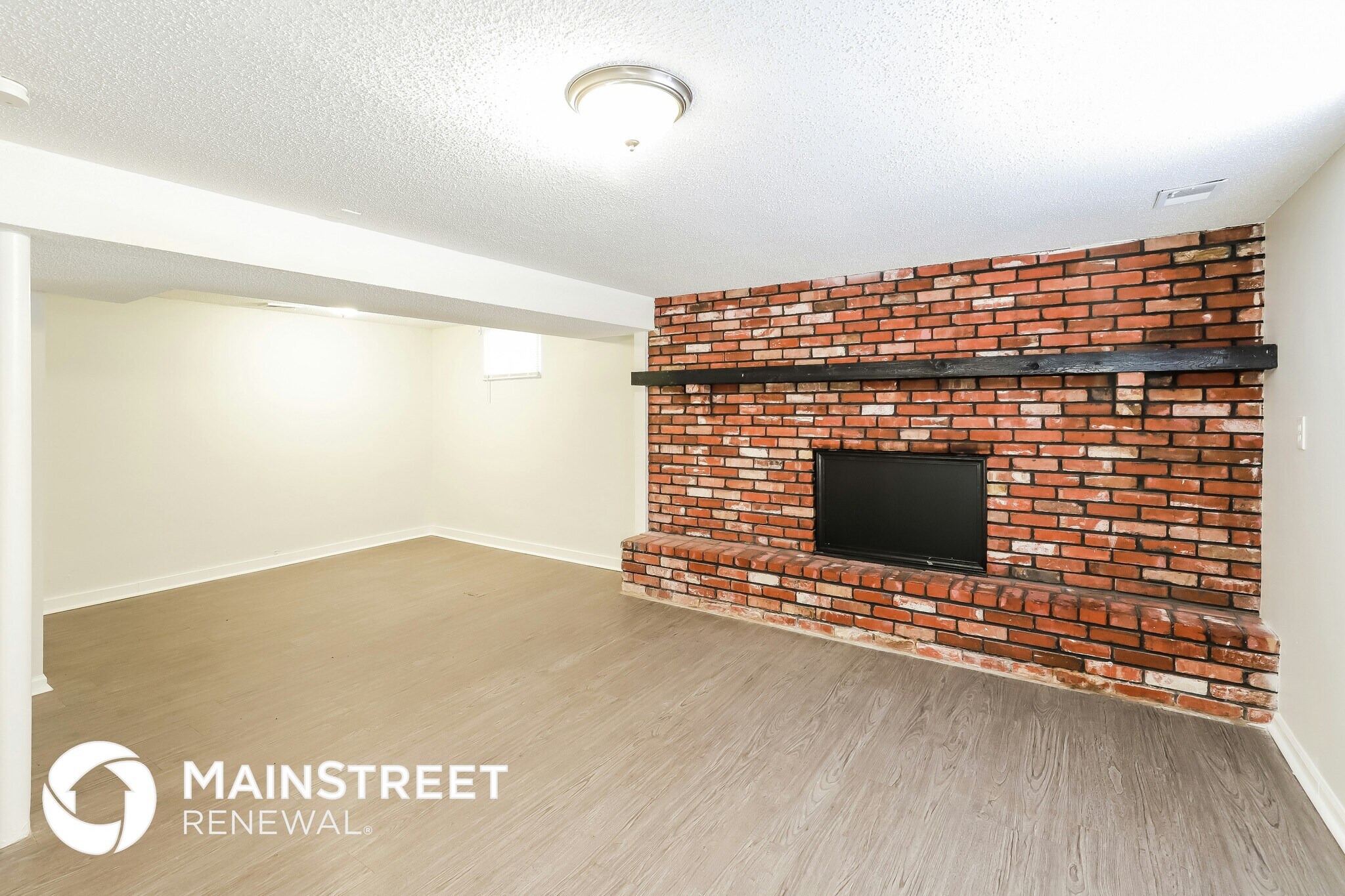 Building Photo - 6610 NW Graden Rd