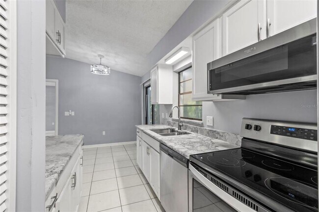 Building Photo - 1205 S Flagler Ave