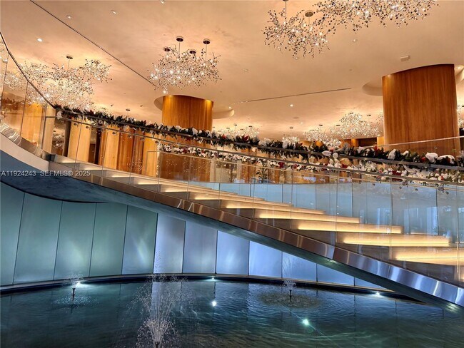 Building Photo - 488 NE 18th St