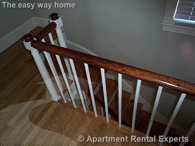 Building Photo - 117 Columbia St