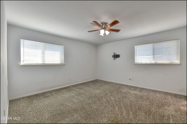 Building Photo - 6209 Heath Way