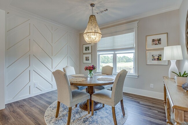 Building Photo - 7542 Delancey Dr