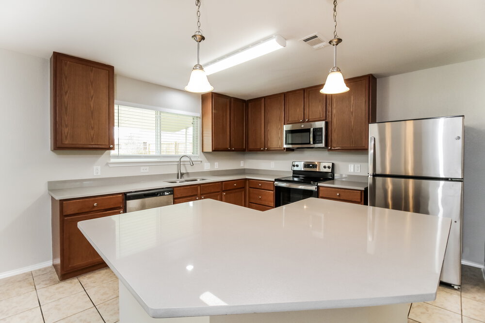 Building Photo - 1623 Kawati Way