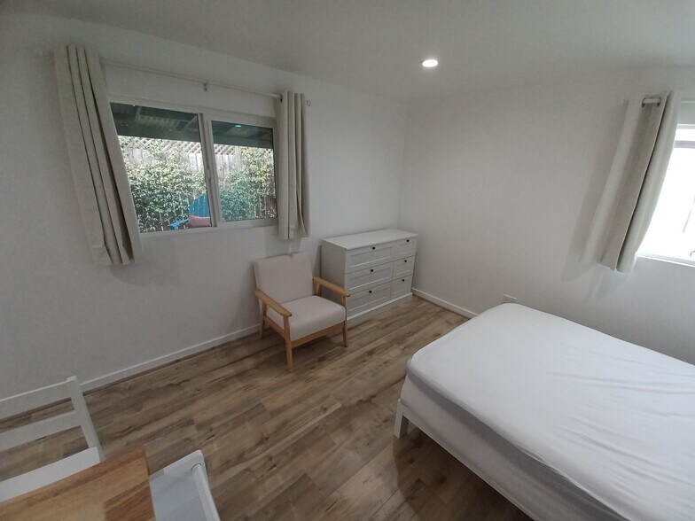 Building Photo - 3125 Curts Ave