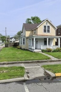 Building Photo - 1201 Columbia Ave