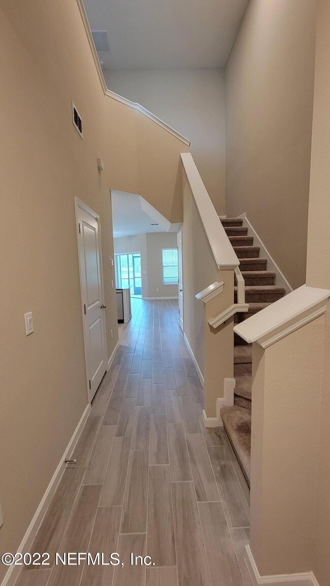 Building Photo - 12880 Josslyn Ln
