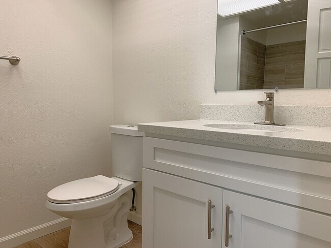 Building Photo - 9836 Snowmass Dr