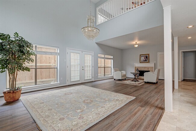 Building Photo - 2555 Bering Dr