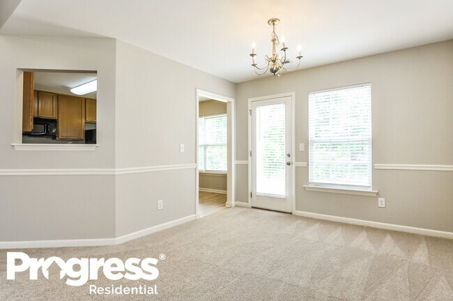 Building Photo - 826 Red Oak Tree Dr