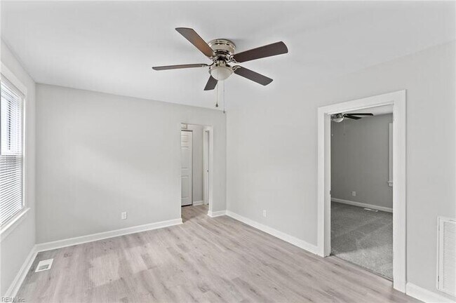 Building Photo - 218 Beechwood Ave