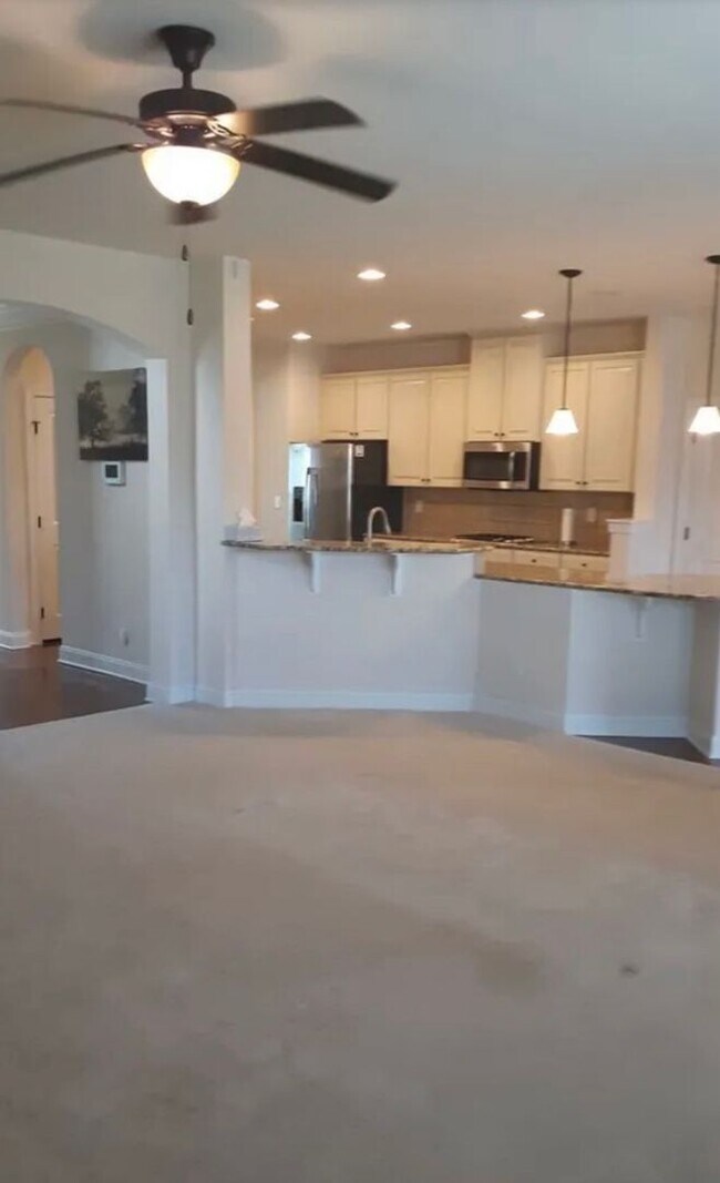 Building Photo - Discover this spacious 5-bedroom, 3.5-bath home in Elgin, SC ~ Available July 2026!