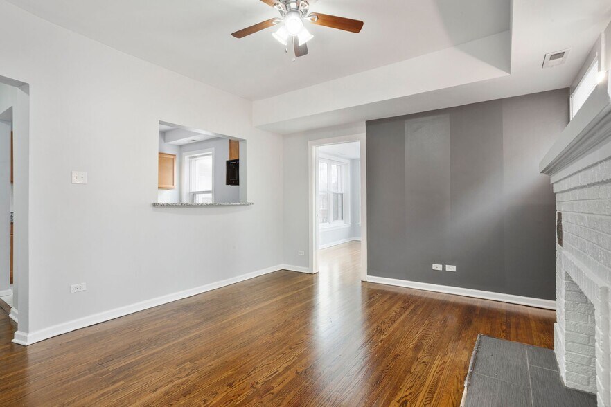 Building Photo - 1460 W Fargo Ave