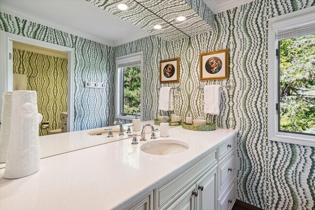 Building Photo - 3466 Bloomfield Club Dr