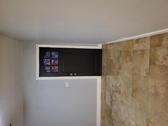 Building Photo - 3202 N 37th St