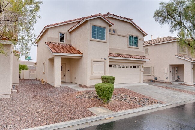 Building Photo - 8807 Red Fox Dr