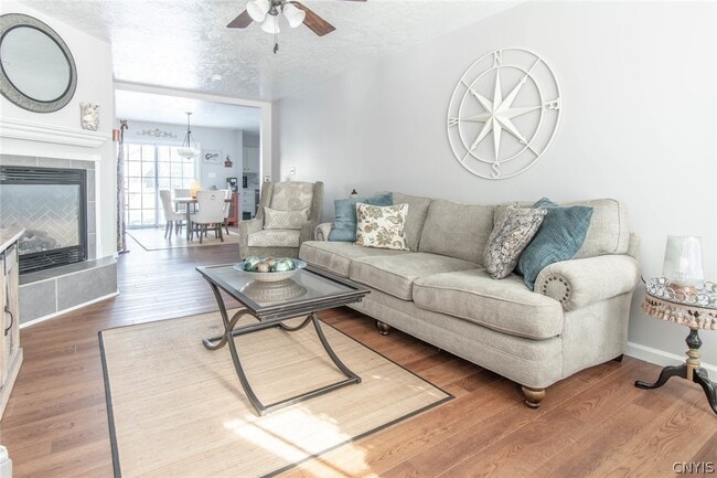 Building Photo - 212 Edmund St