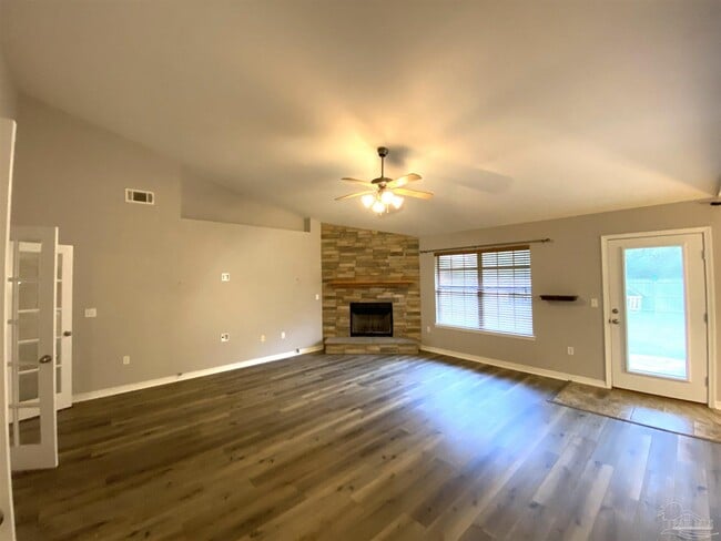 Building Photo - 1810 Twin Pine Blvd