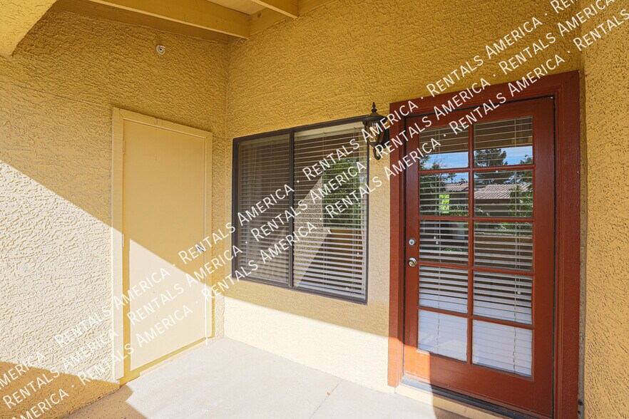Building Photo - 7008 E Gold Dust Ave