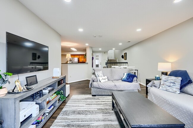 Building Photo - 4820 Dorsey Hall Dr